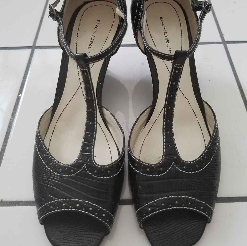 Bandolino Vintage looking Heels
